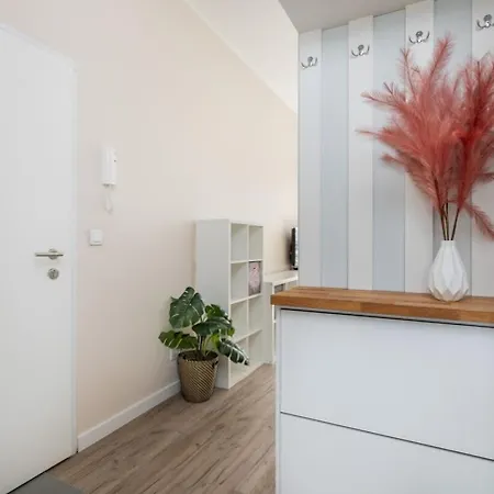 Superb Mokotow Klobucka Apartment