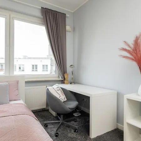 Superb Mokotow Klobucka Apartment Warsaw