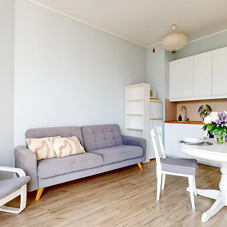 Apartment Jetset Apartment With Parking Chopin Airport