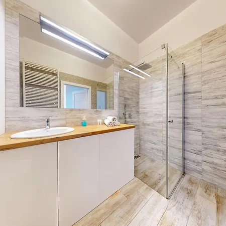 Jetset Apartment With Parking Chopin Airport Warsaw