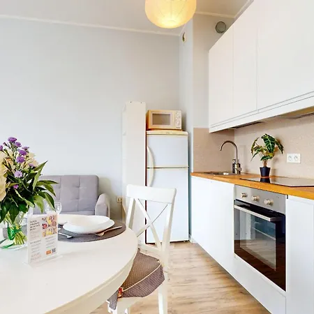 Jetset Apartment With Parking Chopin Airport * Warschau
